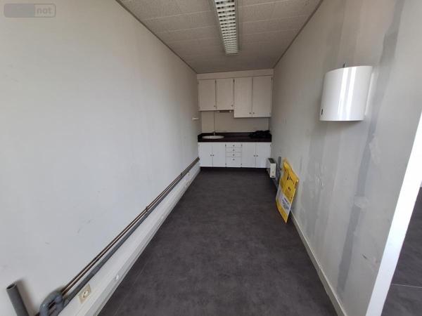 Fonds et/ou murs commerciaux à louer à Saint-Malo en Ille-et-Vilaine (35400), ref : 35084-L303   
La Gare / Rocabey