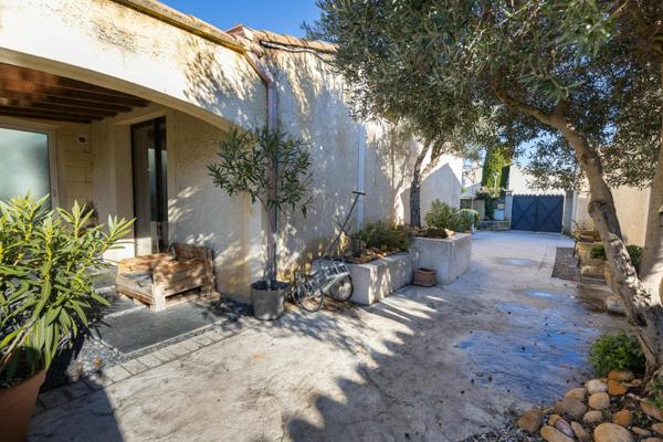 Monteux (84170) A VENDRE EN EXCLUSIVITE MAISON AVEC JARDIN ET STUDIO MONTEUX