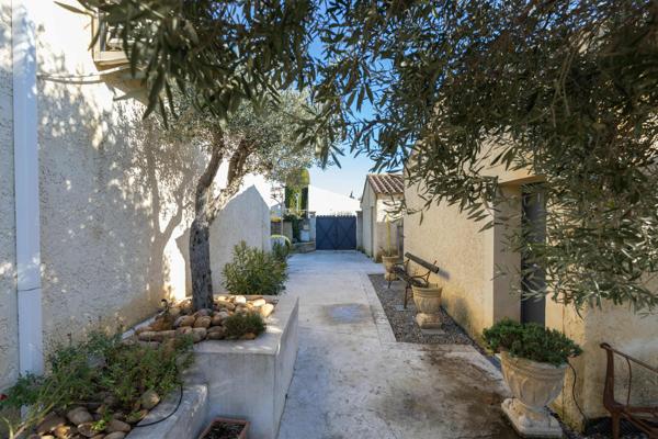 Monteux (84170) A VENDRE EN EXCLUSIVITE MAISON AVEC JARDIN ET STUDIO MONTEUX