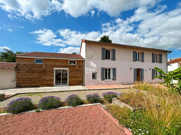 Maison à Vendre Riorges 5 pièce(s) 105 m2