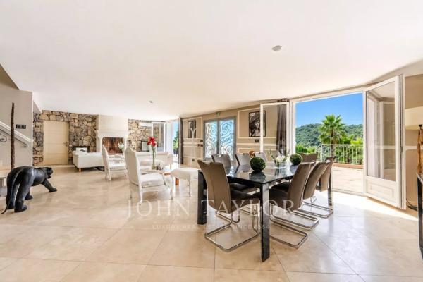 Villa de luxe avec vue panoramique et court de padel – Grasse, proche Valbonne