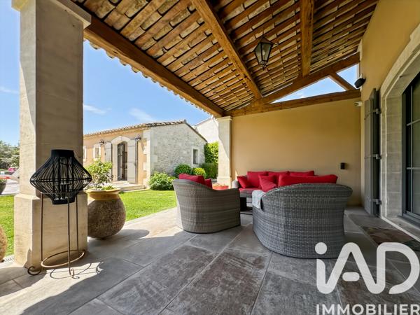 Maison à vendre 6 pièces 280 m² Saint-Rémy-de-Provence