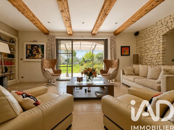 Maison à vendre 6 pièces 280 m² Saint-Rémy-de-Provence