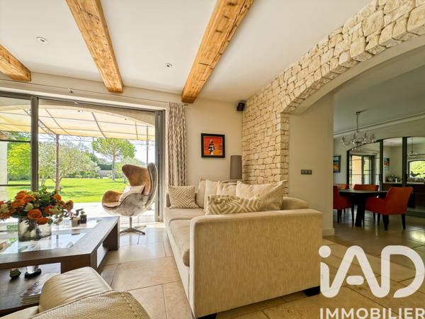 Maison à vendre 6 pièces 280 m² Saint-Rémy-de-Provence