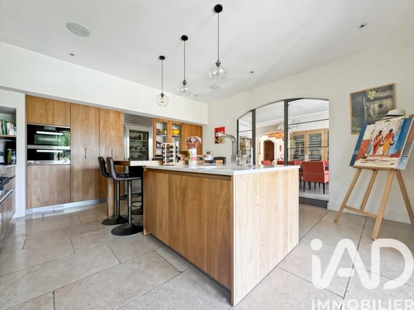 Maison à vendre 6 pièces 280 m² Saint-Rémy-de-Provence