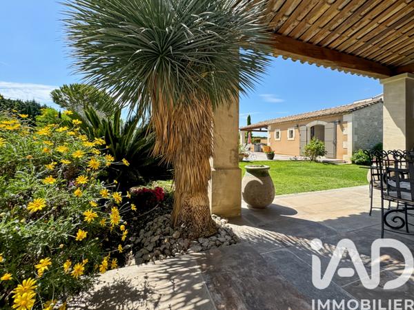 Maison à vendre 6 pièces 280 m² Saint-Rémy-de-Provence