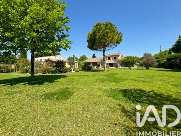 Maison à vendre 6 pièces 280 m² Saint-Rémy-de-Provence