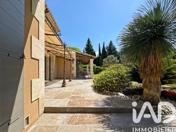 Maison à vendre 6 pièces 280 m² Saint-Rémy-de-Provence