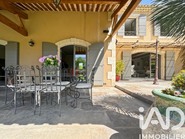 Maison à vendre 6 pièces 280 m² Saint-Rémy-de-Provence