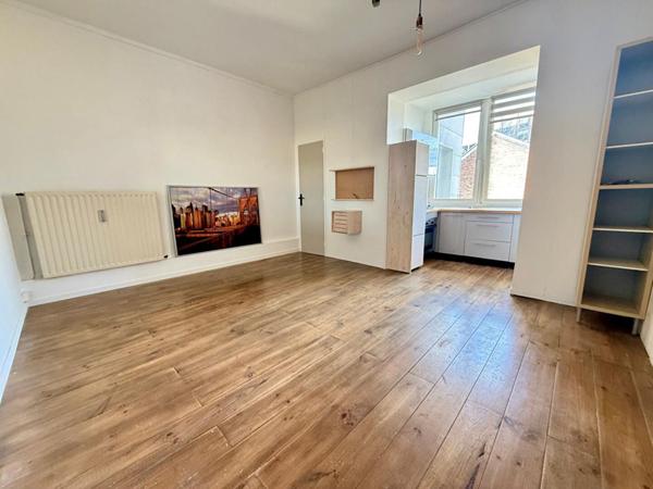 A VENDRE : T2 à LILLE • MOULIN • 109 000 € FAI • Réf. 1342