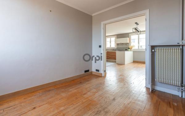 Appartement à vendre    4 pièces • 64,54 m2 Champigny-sur-Marne