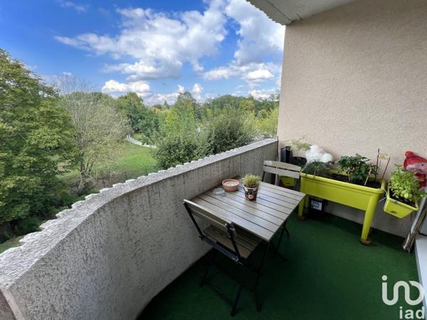 Appartement 4 pièces de 78 m² à Montigny-le-Bretonneux (78180)