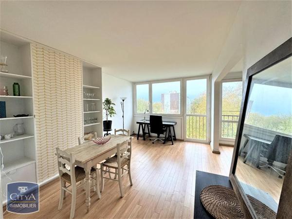 Appartement à louer 2 pièces 59.93m²