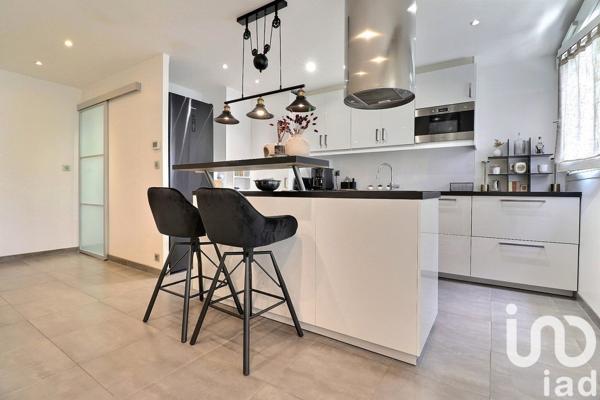 Appartement 3 pièces de 62 m² à Villiers-sur-Marne (94350)