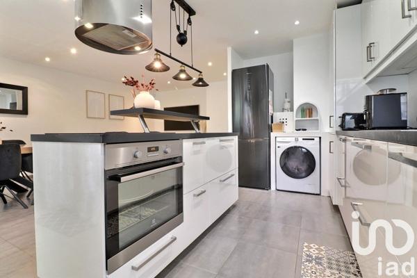 Appartement 3 pièces de 62 m² à Villiers-sur-Marne (94350)