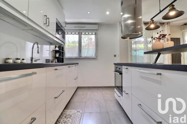 Appartement 3 pièces de 62 m² à Villiers-sur-Marne (94350)