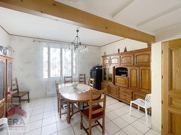 A VENDRE MARSEILLE 13014 ST MARTHE VILLAGE  MAISON T4 JARDIN IMMEUBLE