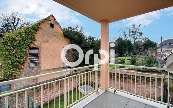 Appartement à vendre    3 pièces •  Bouxwiller