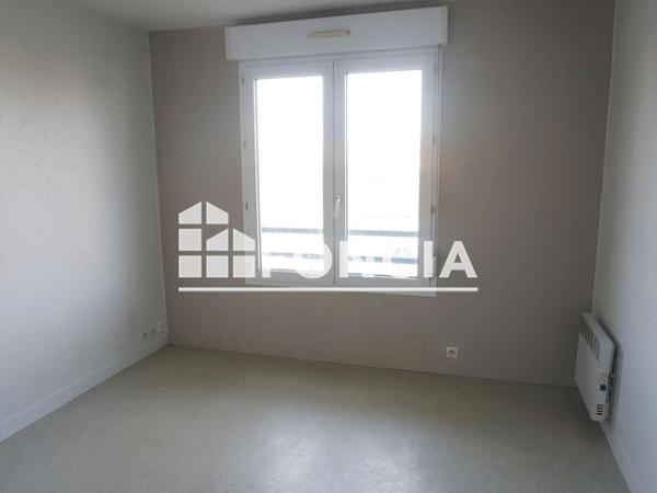 Location Studio 19.22 m² - 38 BOULEVARD DES BELGES La Roche Sur Yon 85000