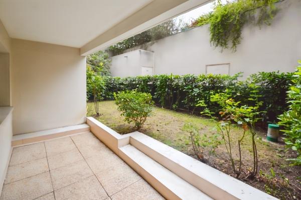Appartement Vanves 2 pièce(s) 52 m² Terrasse - Jardin et Box