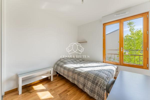 Maison contemporaine de 101 m² avec terrasse et double garage – Sainte-Foy-lès-Lyon