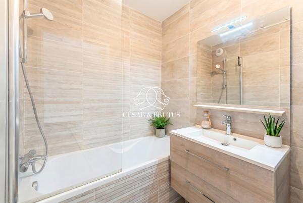 Maison contemporaine de 101 m² avec terrasse et double garage – Sainte-Foy-lès-Lyon