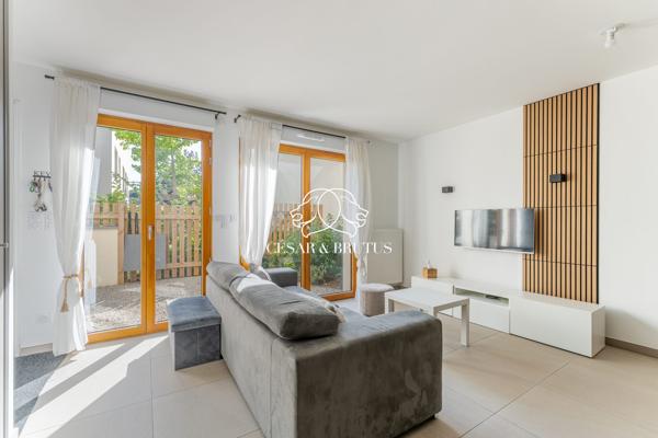 Maison contemporaine de 101 m² avec terrasse et double garage – Sainte-Foy-lès-Lyon