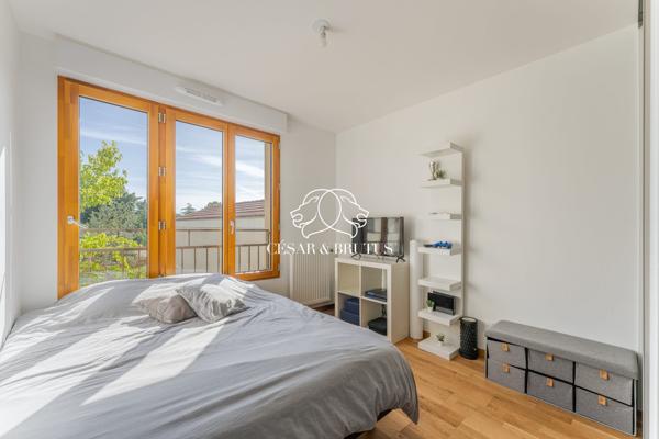 Maison contemporaine de 101 m² avec terrasse et double garage – Sainte-Foy-lès-Lyon