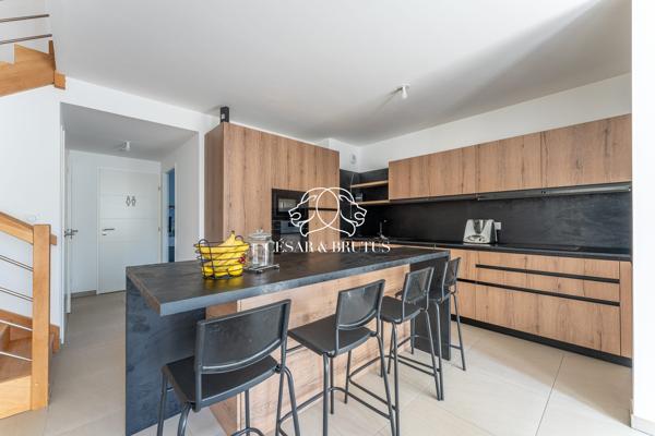 Maison contemporaine de 101 m² avec terrasse et double garage – Sainte-Foy-lès-Lyon