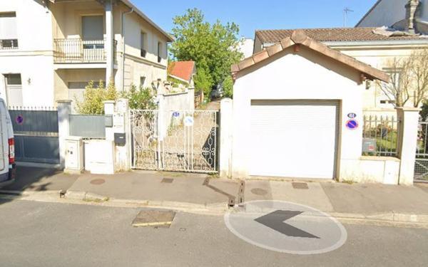 Maison à louer    2 pièces • 51,82 m2 Bordeaux