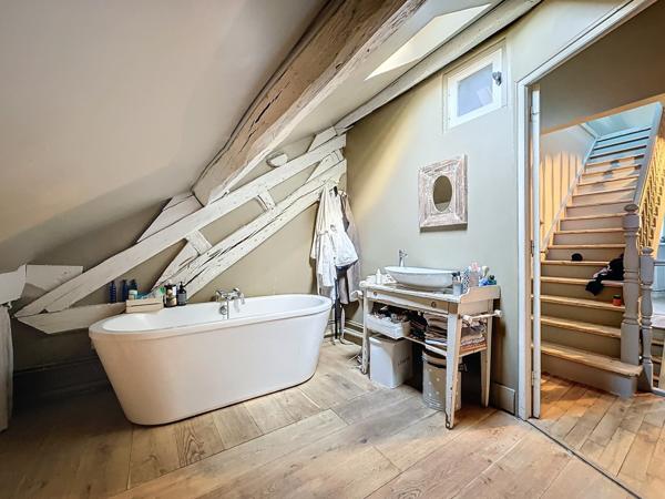 Maison à vendre  9 pièces - 275 m2 GUYANCOURT - 78