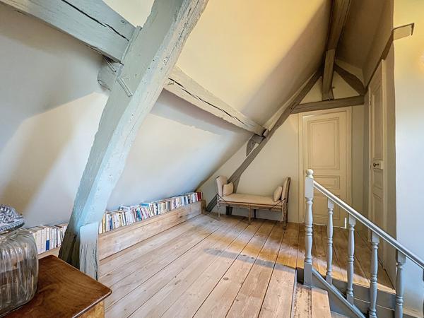 Maison à vendre  9 pièces - 275 m2 GUYANCOURT - 78