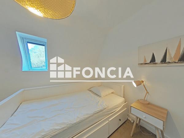 Location Maison 9 pièces 245 m² - 2 AVENUE DU CHATEAU Guerande 44350