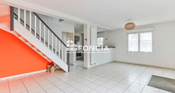 À vendre Maison 5 pièces 84.22 m² - Fresnes 94260