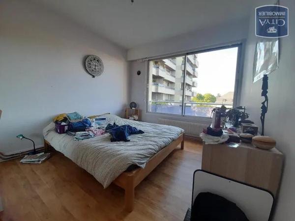 Appartement à louer 4 pièces 93.3m²