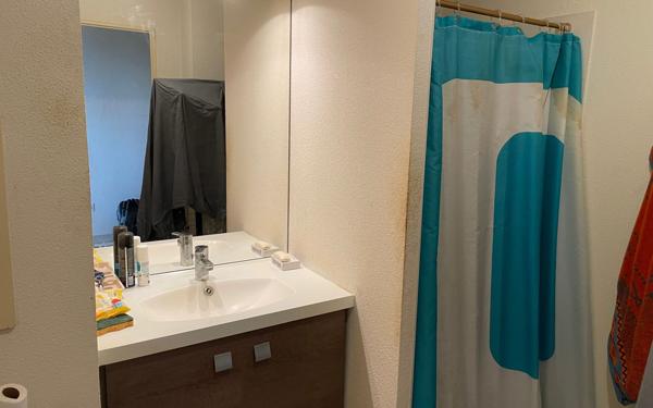 Appartement à vendre    2 pièces • 31 m2 Bron