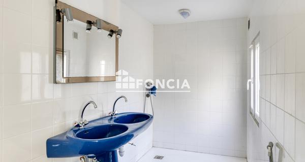 À vendre Maison 5 pièces 83.06 m² - Saint-denis 93200