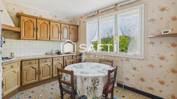 Maison sur sous sol avec joli terrain