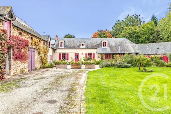 Maison à vendre  6 pièces - 211 m2 AZE - 53