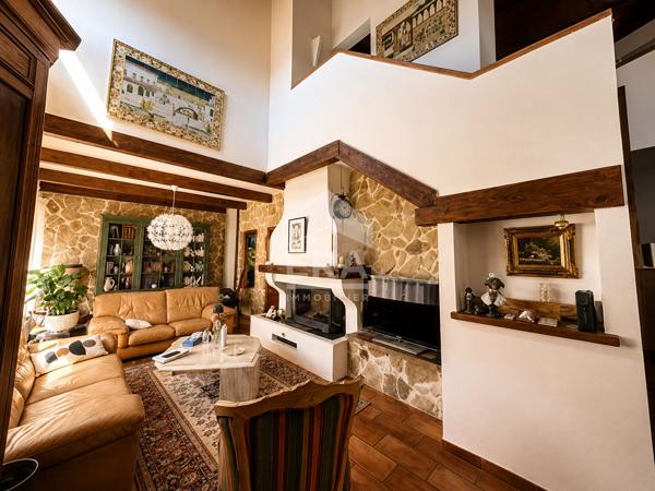 Maison Cuxac D Aude 6 pièce(s) 163 m2