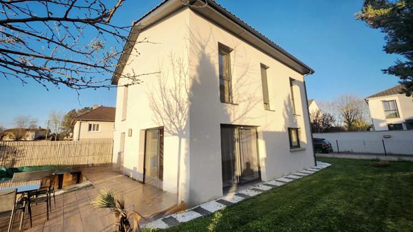Immobilier Thil (01120) – Maison 110m2 – 449 000 €