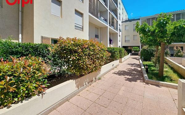 Appartement à vendre    1 pièce • 32,87 m2 La Seyne-sur-Mer