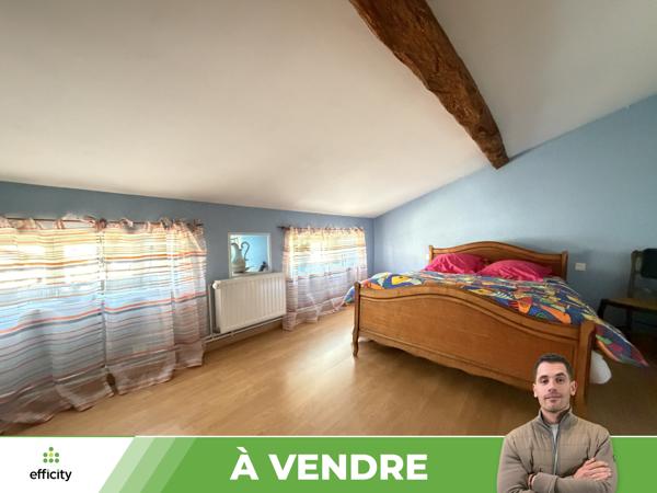 Maison
         8 pièces
        - 267 m² Exclusivité 159 000 € *