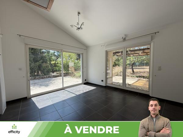 Maison
         8 pièces
        - 267 m² Exclusivité 159 000 € *