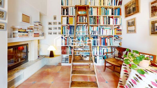 Grande maison avec vue sur la vallée