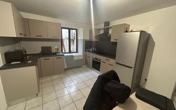 Appartement à vendre    3 pièces • 47,85 m2 Pierrevillers