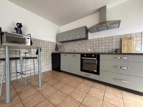Location                                                      Appartement
                        
                     3 pièces                      91 m2                     à Saint-Michel-sur-Meurthe