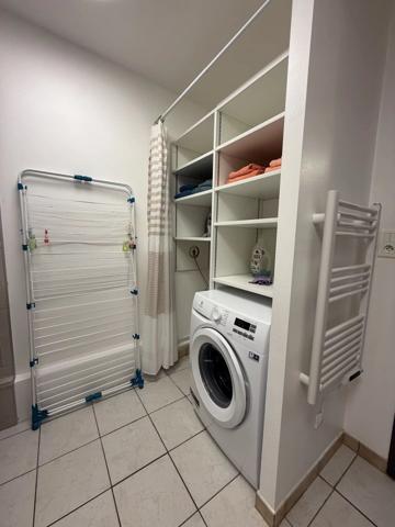 Location                                                      Appartement
                        
                     3 pièces                      91 m2                     à Saint-Michel-sur-Meurthe