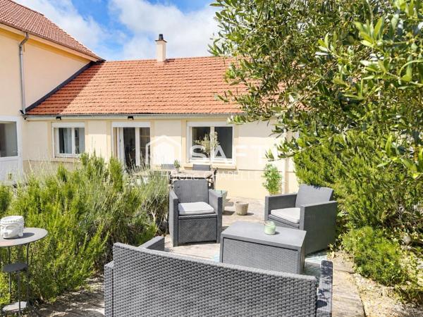 Maison ancienne avec beaux volumes