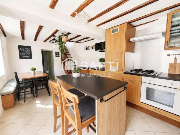 Maison ancienne avec beaux volumes